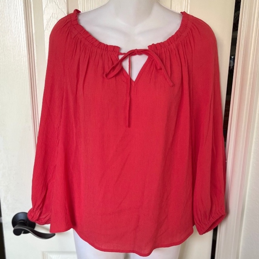 Sanctuary Coral Split V-neck Long Sleeve Tie String Peasant Top